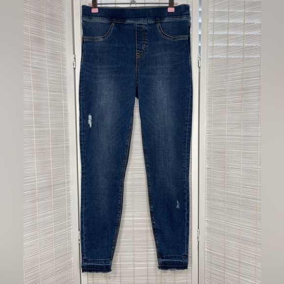 Spanx Pull On Jeans - Picture 1 of 8